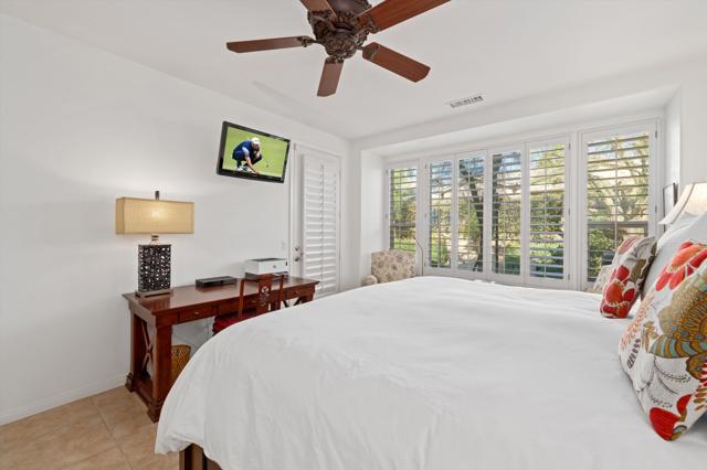60505 Staghorn Drive, La Quinta CA: https://media.crmls.org/mediaz/ba729115-4a19-4788-8017-d7b29a7a3a34.jpg