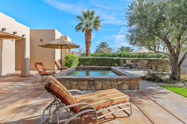 36706 Dune Palms Road, Indio CA: https://media.crmls.org/mediaz/ba73c2f7-72be-47e0-8809-6868416d808f.jpg