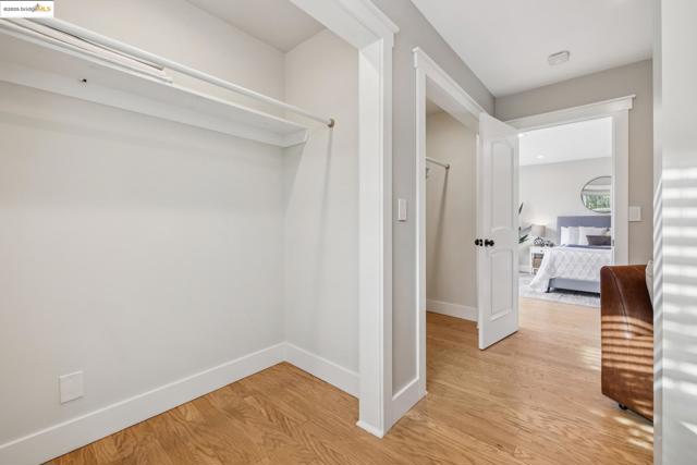 1417 Richmond St, El Cerrito CA: https://media.crmls.org/mediaz/ba7440f0-8f62-44e9-b23c-c8c5fda8a2e9.jpg