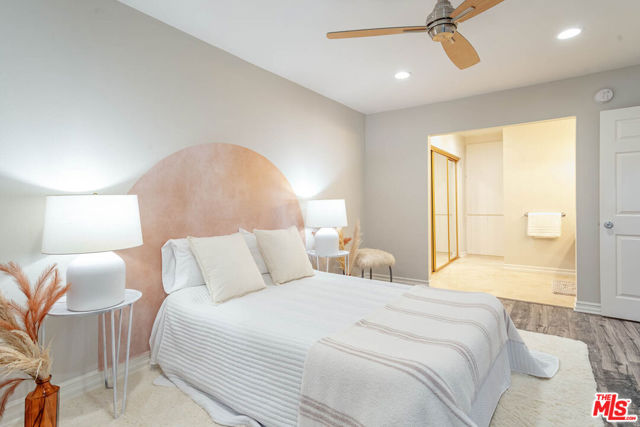 7777 W 91St Street, Playa del Rey CA: https://media.crmls.org/mediaz/ba75e010-2507-4912-bd2f-3f7bedbd458a.jpg