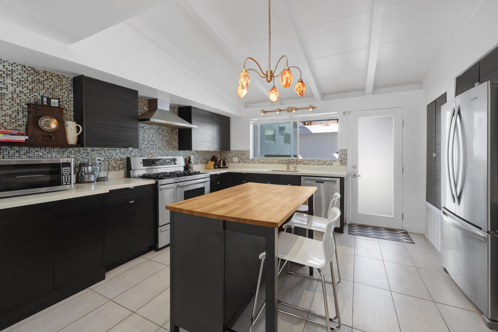 MLS #219138303PS image #16