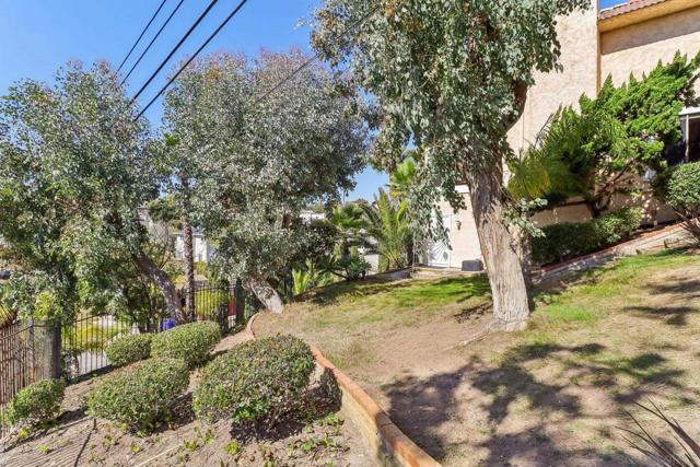 4770 Jellett St, San Diego, California 92110, 5 Bedrooms Bedrooms, ,3 BathroomsBathrooms,Single Family Residence,For Sale,Jellett St,250019489SD