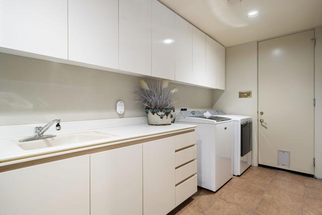 Image 45 of 75 For 44140 Lakeside Drive