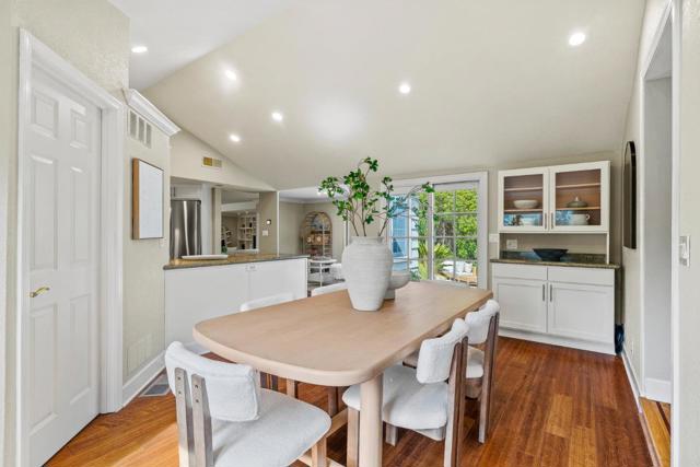 15976 Linda Avenue, Los Gatos CA: https://media.crmls.org/mediaz/ba77b126-c6a1-4a7e-b33e-b6bd9904c399.jpg