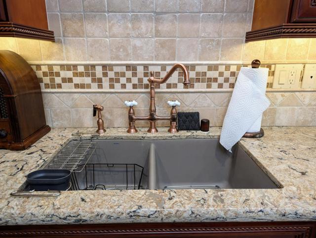 8442 Chenin Blanc Lane, San Jose CA: https://media.crmls.org/mediaz/ba786cdb-baf2-448e-8e38-6530e406a418.jpg