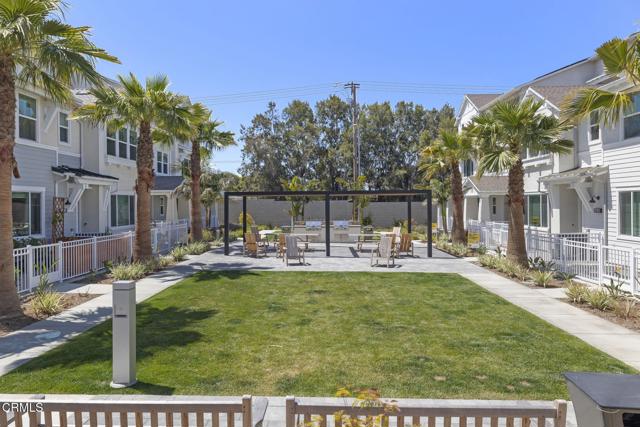 2402 Channel Drive, Ventura CA: https://media.crmls.org/mediaz/ba79ca24-7c63-4b08-852a-dc879fb6b5c6.jpg