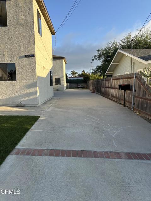 Detail Gallery Image 9 of 12 For 310 W Simpson St, Ventura,  CA 93001 - 2 Beds | 1/1 Baths