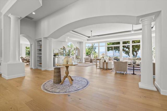 8710 Wild Iris Drive, Gilroy CA: https://media.crmls.org/mediaz/ba79e27e-08ff-4a79-a4d2-dd0d36dead4d.jpg