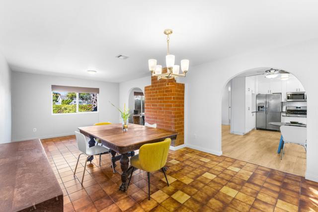 6547 Radcliffe Drive, San Diego CA: https://media.crmls.org/mediaz/ba7a4f11-eef4-43c7-b121-d7da3dc672a2.jpg