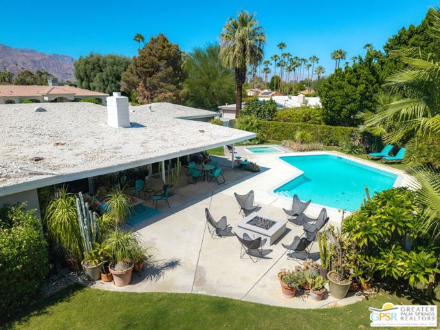2072 S Bobolink Lane, Palm Springs, CA 92264