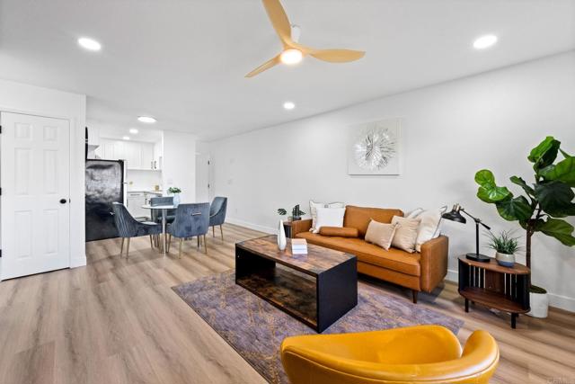 Detail Gallery Image 3 of 22 For 6735 Amherst St, San Diego,  CA 92115 - 2 Beds | 1 Baths