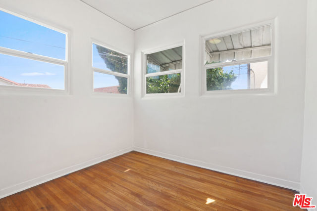 8521 Saturn Street, Los Angeles CA: https://media.crmls.org/mediaz/ba80c9c0-8f33-48db-8ea6-2a74e3c154cf.jpg