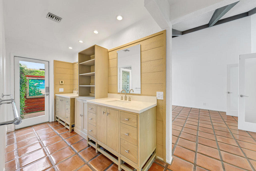 MLS #219138365DA image #27