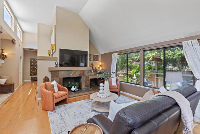 56 Citation Drive, Los Altos CA: https://media.crmls.org/mediaz/ba8174e5-8e1d-4a23-b8e2-ad7dfd347054.jpg
