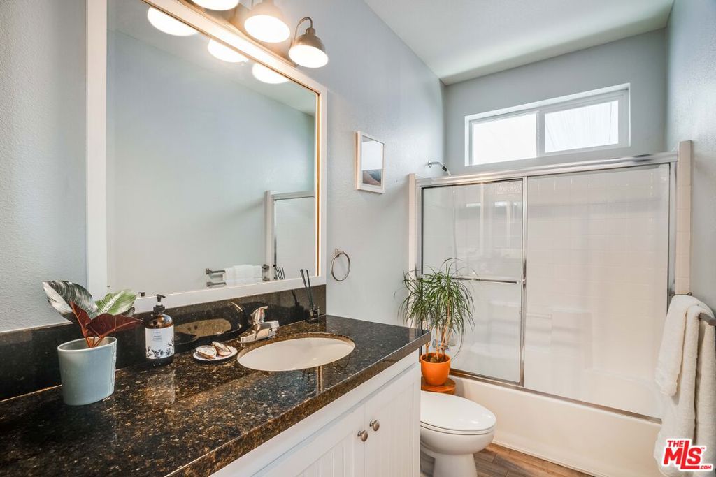 MLS #25544315 image #17