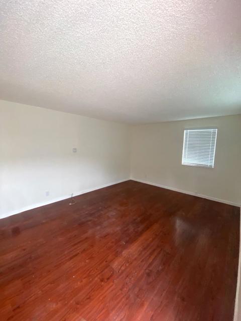 1672 E San Fernando Street, San Jose CA: https://media.crmls.org/mediaz/ba82d5cc-c170-4f4b-92a7-d0b97c9b9b17.jpg