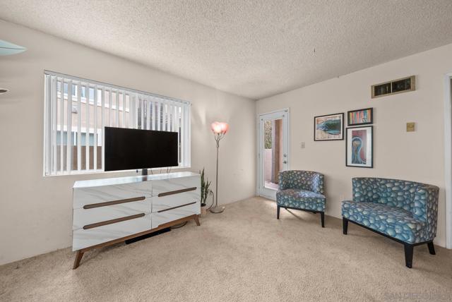 Image 3 of 25 For 7565 Charmant Dr  503