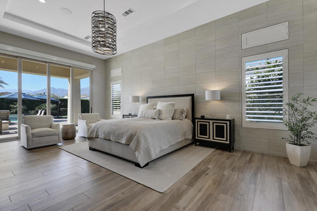 81320 Thunder Gulch Way, La Quinta CA: https://media.crmls.org/mediaz/ba83634b-136e-4ee3-8c67-8238ec01ca25.jpg