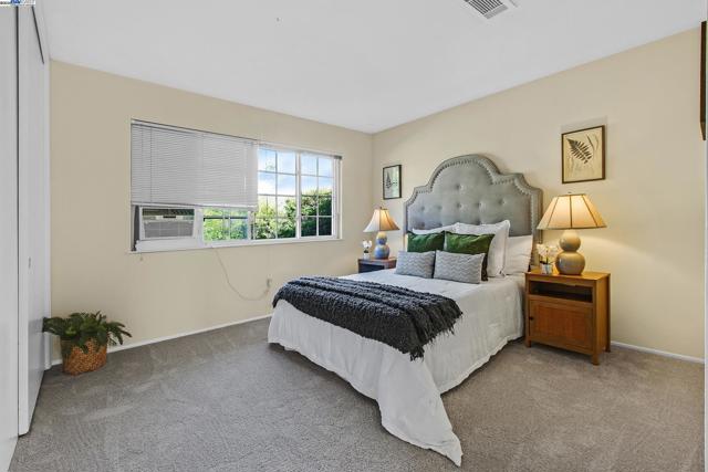 9140 Tangerine St, San Ramon CA: https://media.crmls.org/mediaz/ba846c43-f418-44f4-b535-39e8e59eb0dc.jpg