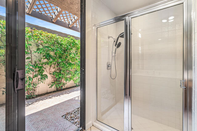 33 Colgate Drive, Rancho Mirage, CA 92270