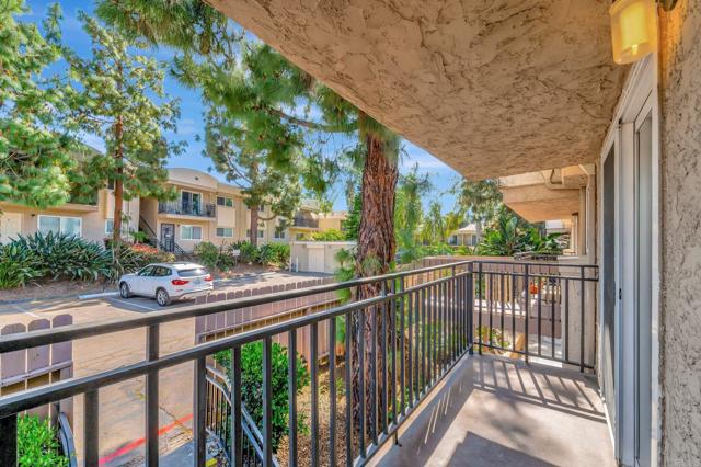 Detail Gallery Image 10 of 27 For 9860 Dale Ave #A7,  Spring Valley,  CA 91977 - 2 Beds | 2 Baths