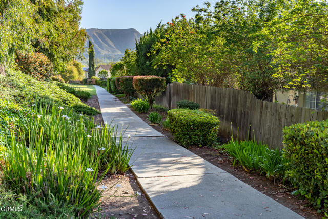 Detail Gallery Image 23 of 27 For 686 Martinique Pl, Newbury Park,  CA 91320 - 4 Beds | 3 Baths