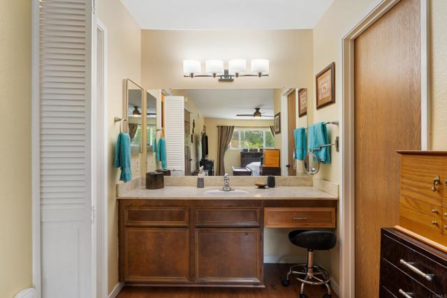 3812 Wild Oats Ln, Bonita CA: https://media.crmls.org/mediaz/ba87ec00-73b5-4a84-b7f7-8ae94c1054c3.jpg