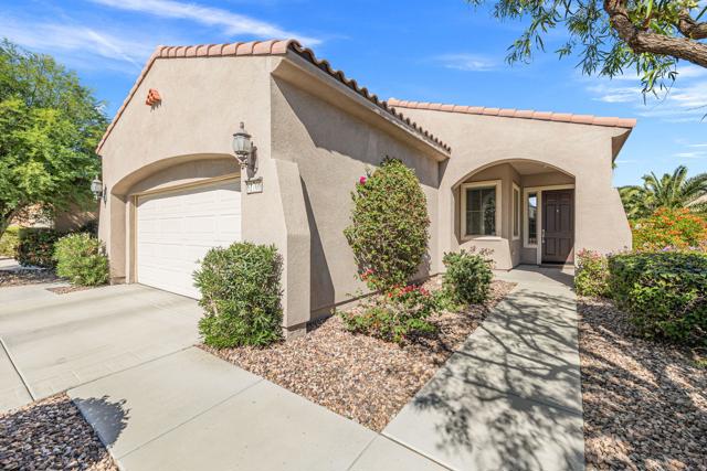 81708 Avenida De Baile, Indio CA: https://media.crmls.org/mediaz/ba88d23e-d8b2-4220-818a-95e0b1da97ed.jpg