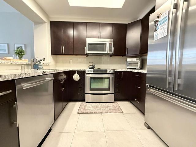 144 S 3rd Street, San Jose CA: https://media.crmls.org/mediaz/ba89071a-9efa-4c29-aa68-f544636adb23.jpg