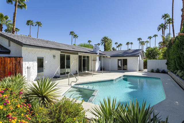 2963 E Orella Circle, Palm Springs, CA 92264