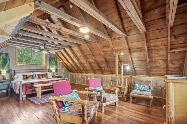 25750 Alderwood, Idyllwild CA: https://media.crmls.org/mediaz/ba8b7c9c-b761-457b-b79f-fffad90e16b3.jpg