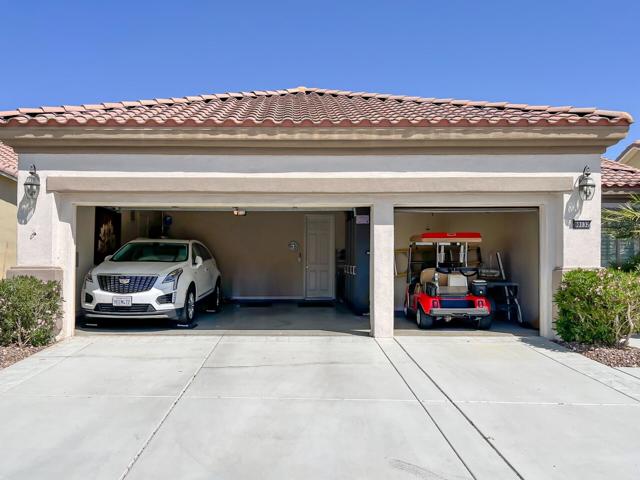 80132 Avenida Santa Olivia, Indio CA: https://media.crmls.org/mediaz/ba8ba56d-4712-4ab2-b24a-42ae0a3fb5a5.jpg