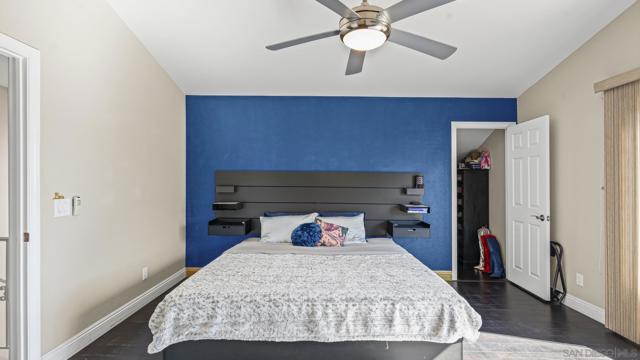 24249 Sargeant Rd, Ramona CA: https://media.crmls.org/mediaz/ba8de859-65e8-4a8e-8515-8d46525ac771.jpg