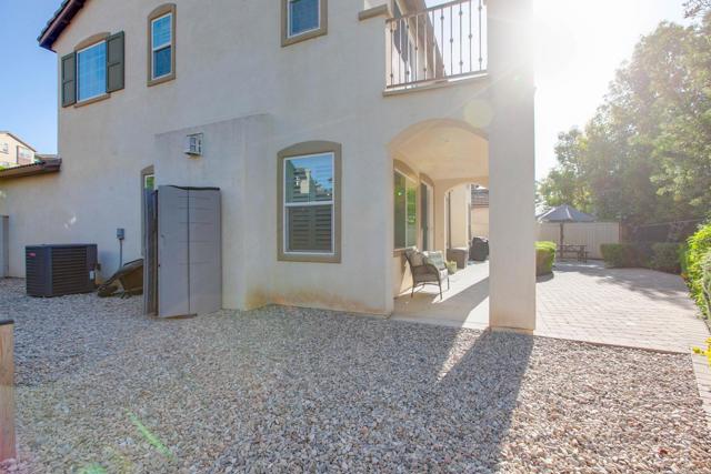360 Calle Vela, San Marcos CA: https://media.crmls.org/mediaz/ba8fab96-2aae-42cb-9af0-0b1d6bb7b5cb.jpg