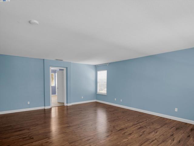 1413 Angus St, Patterson CA: https://media.crmls.org/mediaz/ba8fe54c-e161-4c48-9840-c484a536e287.jpg