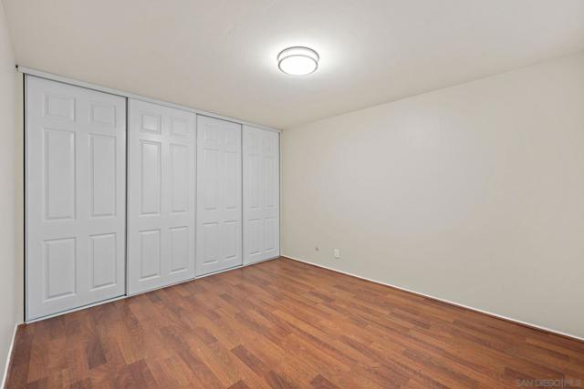 2nd Bedroom with lots of closet space