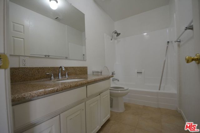 3630 2nd Avenue photo 27