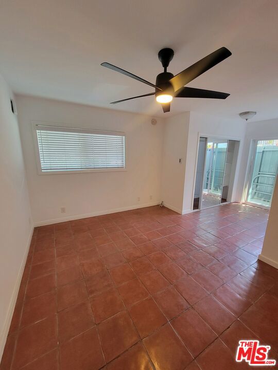 109 Brooks Avenue, Venice CA: https://media.crmls.org/mediaz/ba91bf04-c9eb-4cbe-9b77-9c0f27c27a87.jpg