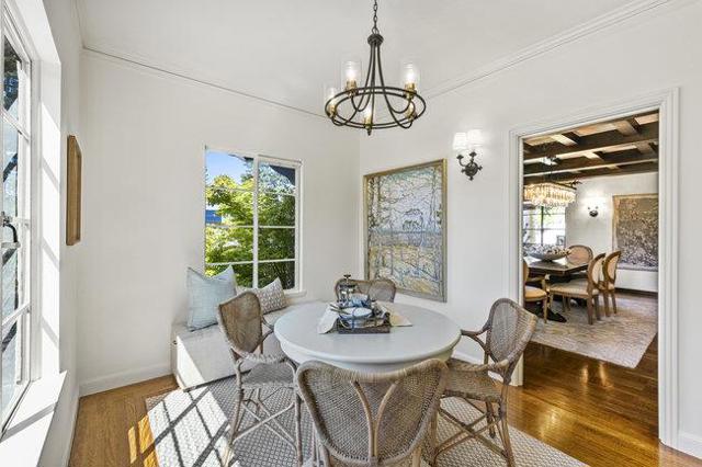 320 Jackson Street, San Mateo CA: https://media.crmls.org/mediaz/ba92194b-fd00-4cf4-a8df-364f2c06fbb0.jpg