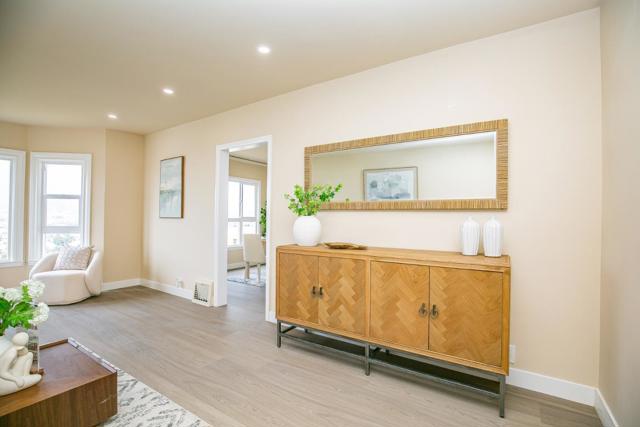 224 Shields Street, San Francisco CA: https://media.crmls.org/mediaz/ba923278-8c3d-4dd7-88f8-56b8249db99b.jpg
