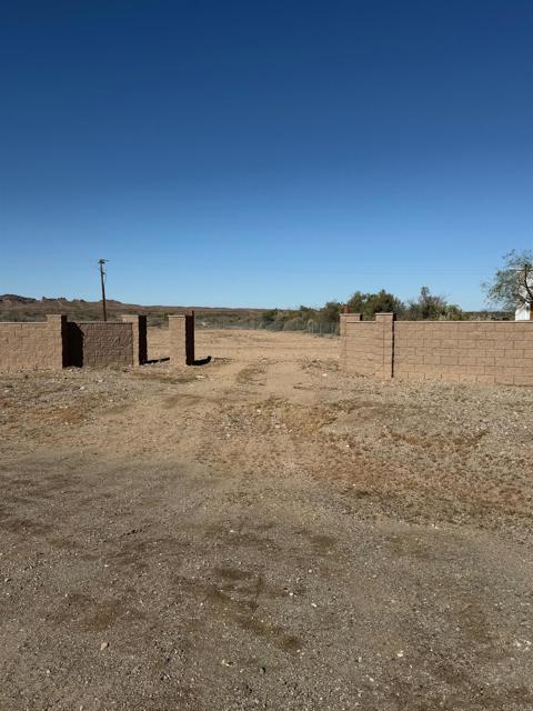 Detail Gallery Image 3 of 6 For 2655 Rio Hacienda Way, Palo Verde,  CA 92266 - – Beds | – Baths