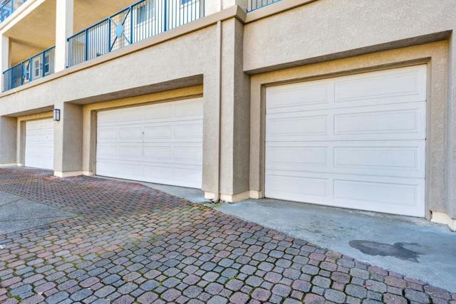 701 Baltic Circle, Redwood City CA: https://media.crmls.org/mediaz/ba9362cd-5a5f-40b8-9d7b-2c06dec121e0.jpg