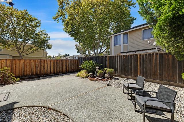 3691 Thrush Ter., Fremont CA: https://media.crmls.org/mediaz/ba936335-cc13-446c-885d-50497cc3ca48.jpg