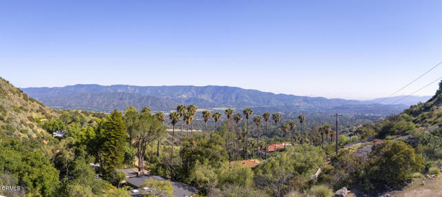 1797 Foothill Road, Ojai CA: https://media.crmls.org/mediaz/ba954f25-02be-4d95-bb21-72f8a5a97647.jpg