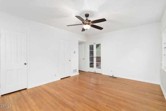 2009 Sierra Place, Glendale CA: https://media.crmls.org/mediaz/ba95712a-513a-4b82-a28b-ff0e28b45e1f.jpg