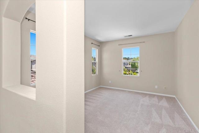 1560 Eden Court, San Marcos CA: https://media.crmls.org/mediaz/ba95f508-82f8-4e34-bc5e-f4573eb4f630.jpg