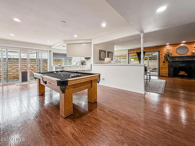 2439 N Lita Place, Simi Valley CA: https://media.crmls.org/mediaz/ba96c4c8-d2c4-4781-bb52-92a21d61b8dd.jpg