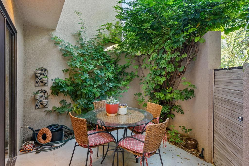 MLS #219138157PS image #11