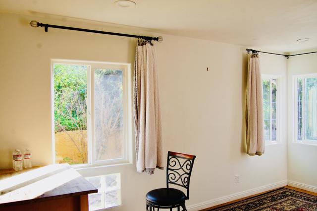 Detail Gallery Image 7 of 24 For 736 Mar Vista Dr, Vista,  CA 92081 - 1 Beds | 1 Baths