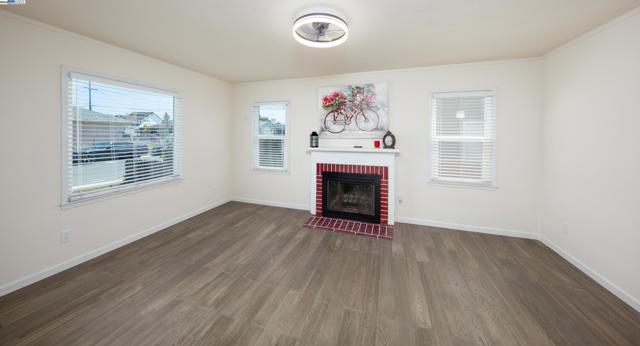 1430 Colin St, San Pablo CA: https://media.crmls.org/mediaz/ba9b98fe-065e-4183-89b4-abf889fc2fc6.jpg
